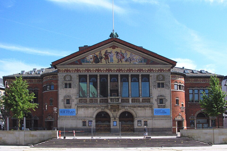 Aarhus Theater Konzerthaus 1900 Entwurf H. Kampmann Teater Musikhuset Danmark Foto 2010 Wolfgang Pehlemann Steinberg IMG 6492.jpg